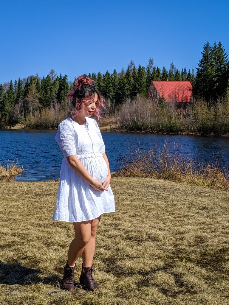 Zara embroidered babydoll mini dress maternity wear Montreal fashion beauty lifestyle blog 2