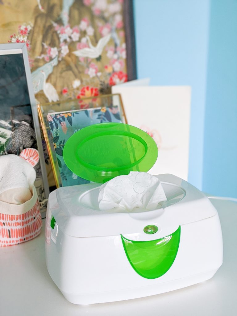 Munchkin Warm Glow Wipe Warmer best and worst baby purchase Montreal lifestyle blog