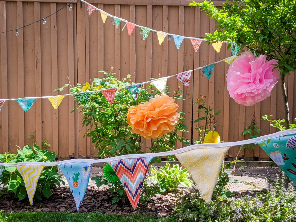 DIY birthday party bunting banner Montreal lifestyle fashion beauty blog 2