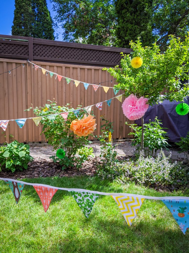 DIY birthday party bunting banner Montreal lifestyle fashion beauty blog 5