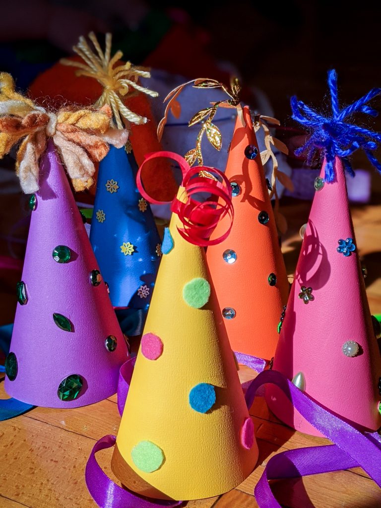 diy paper party hats