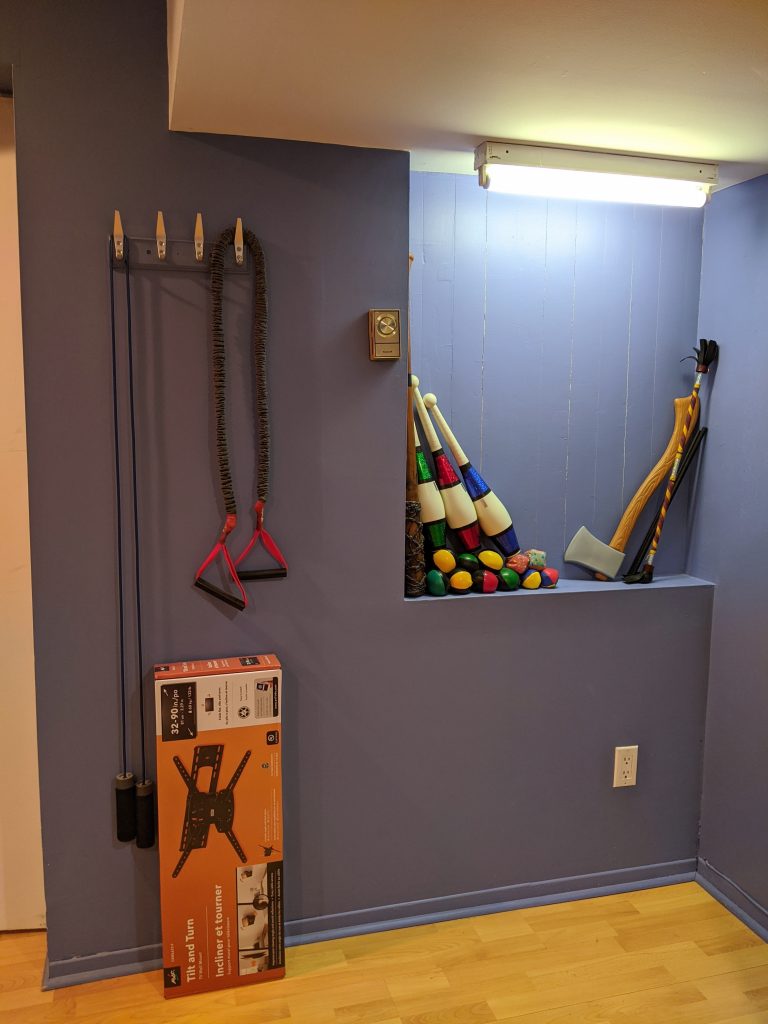 before DIY basement remodel Montreal lifestyle blog