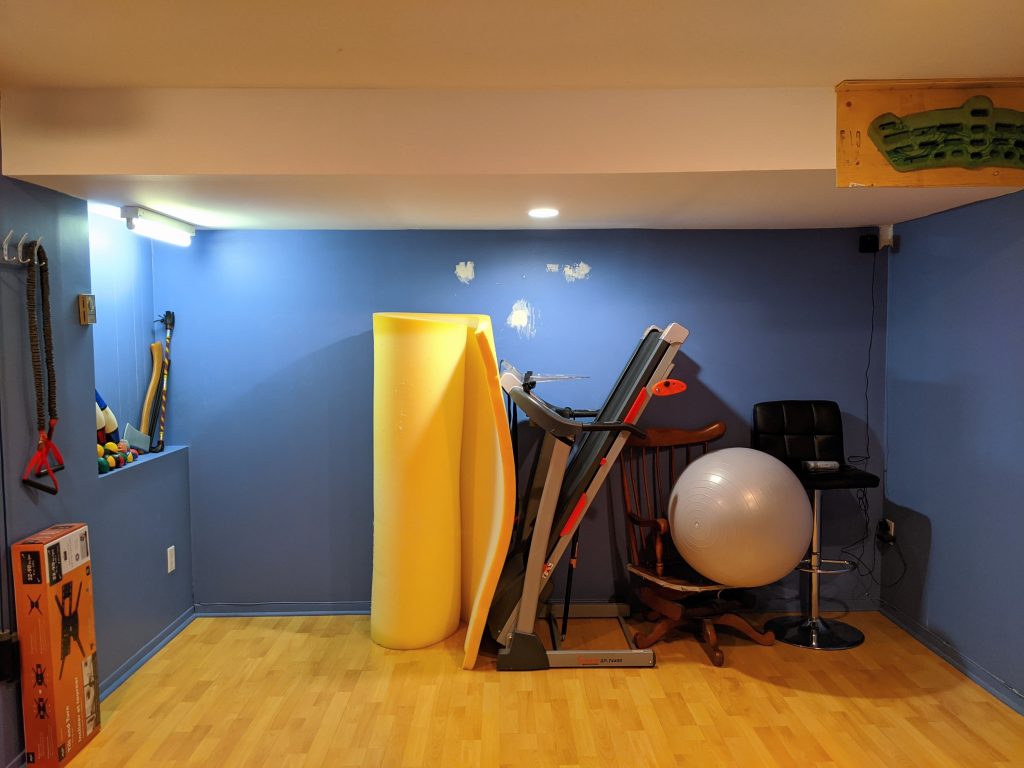 DIY multi-purpose basement gym remodel Montreal lifestyle fashion beauty blog 4