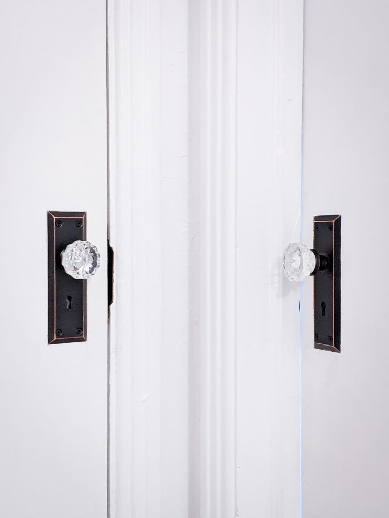 after vintage-inspired mortise lock doorknob DIY door remodel makeover Montreal lifestyle beauty fashion blog 2