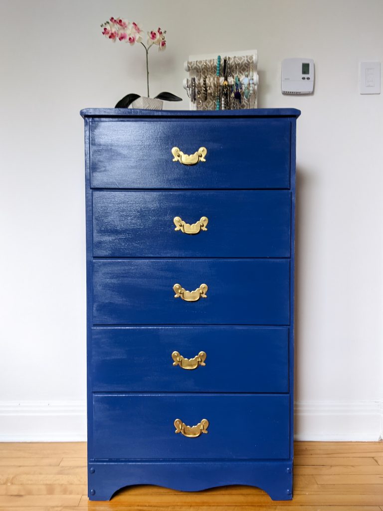 after DIY thrifted dresser remodel makeover Montreal lifestyle fashion beauty blog 2