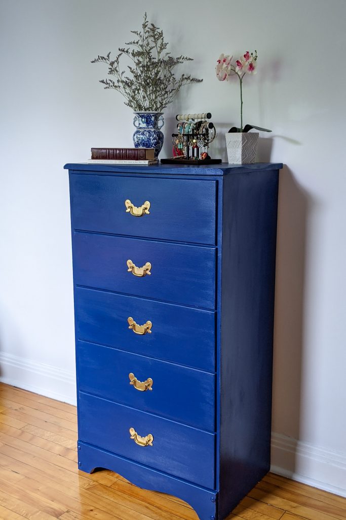 dresser after DIY master bedroom makeover remodel Montreal lifestyle fashion beauty blog 