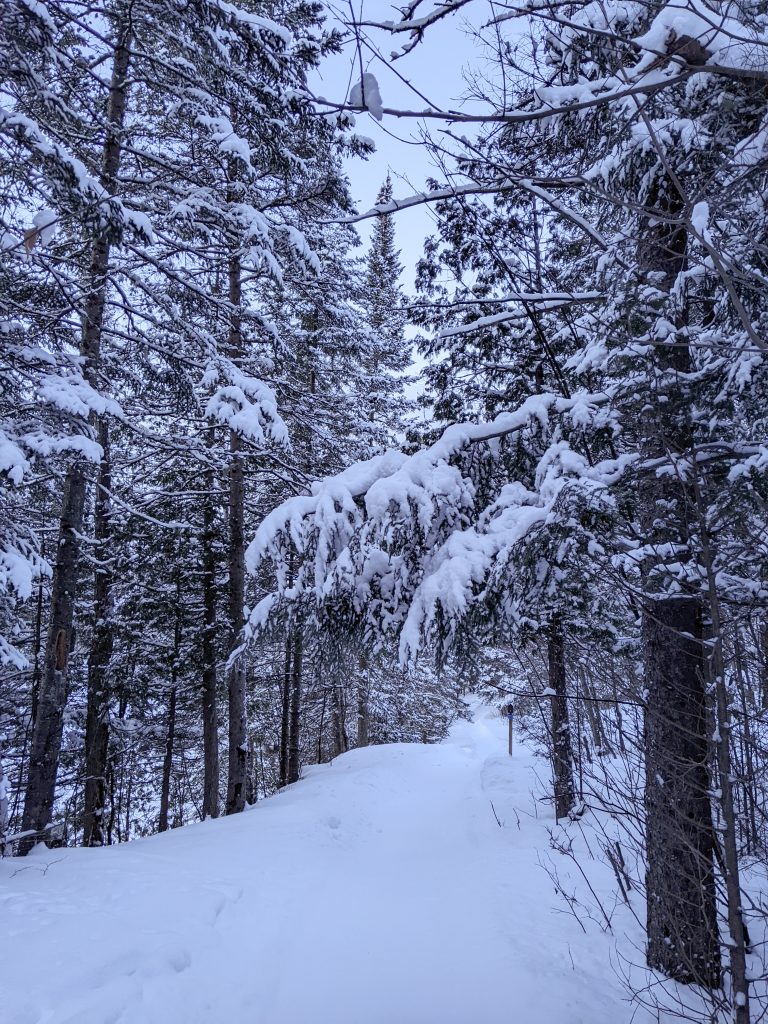 hiking Le Baluchon winter vacation Montreal fashion beauty lifestyle blog