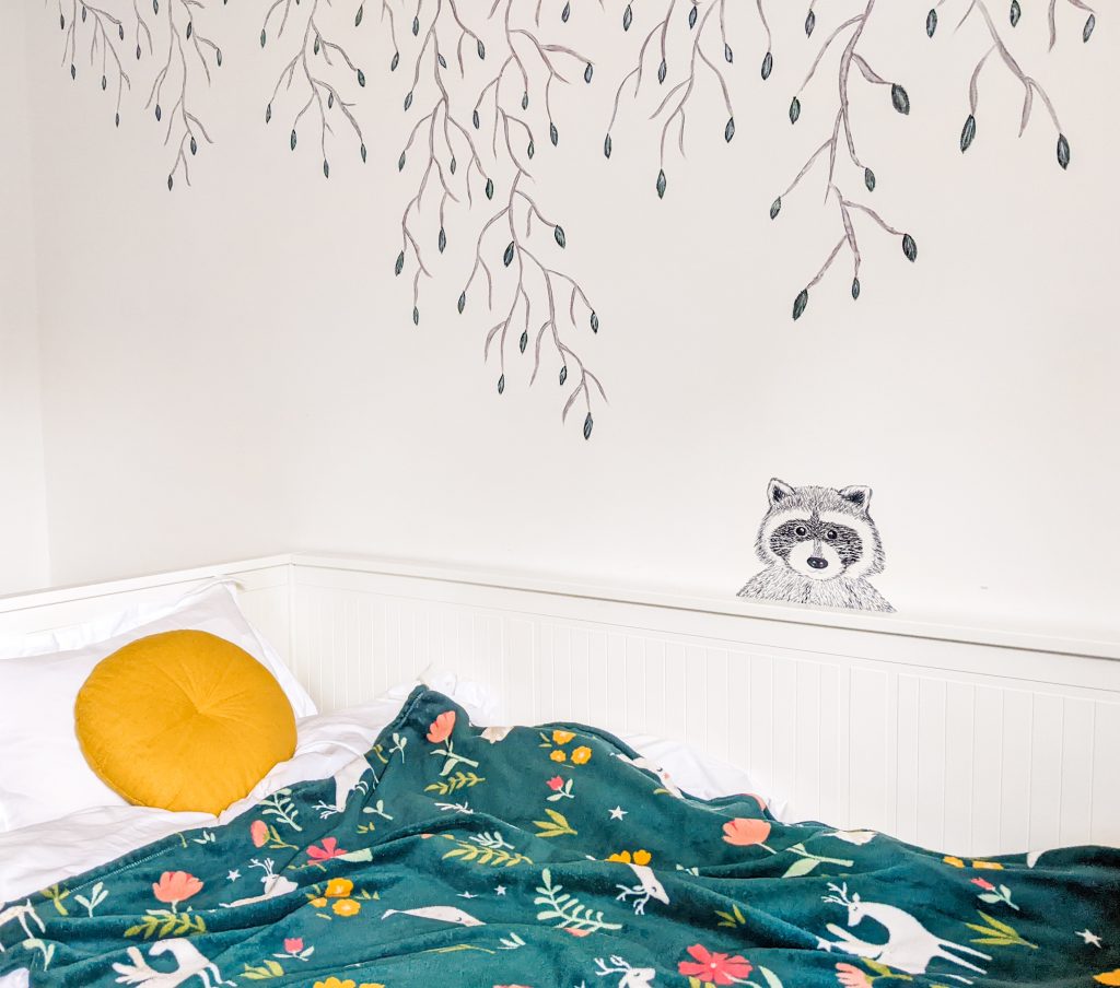 accent willow tree raccoon mural baby room nursery design Montreal lifestyle fashion beauty blog 1
