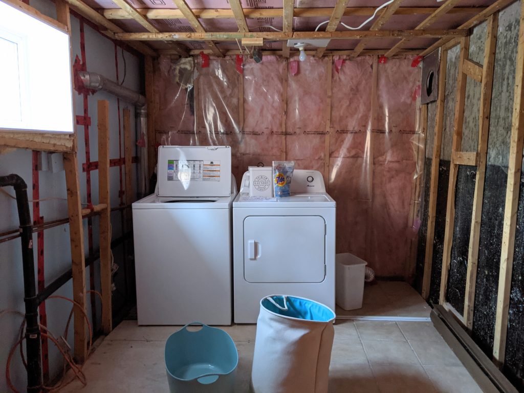 down to the studs and insulation basement bathroom laundry room makeover renovation remodel Montreal lifestyle fashion beauty blog 2