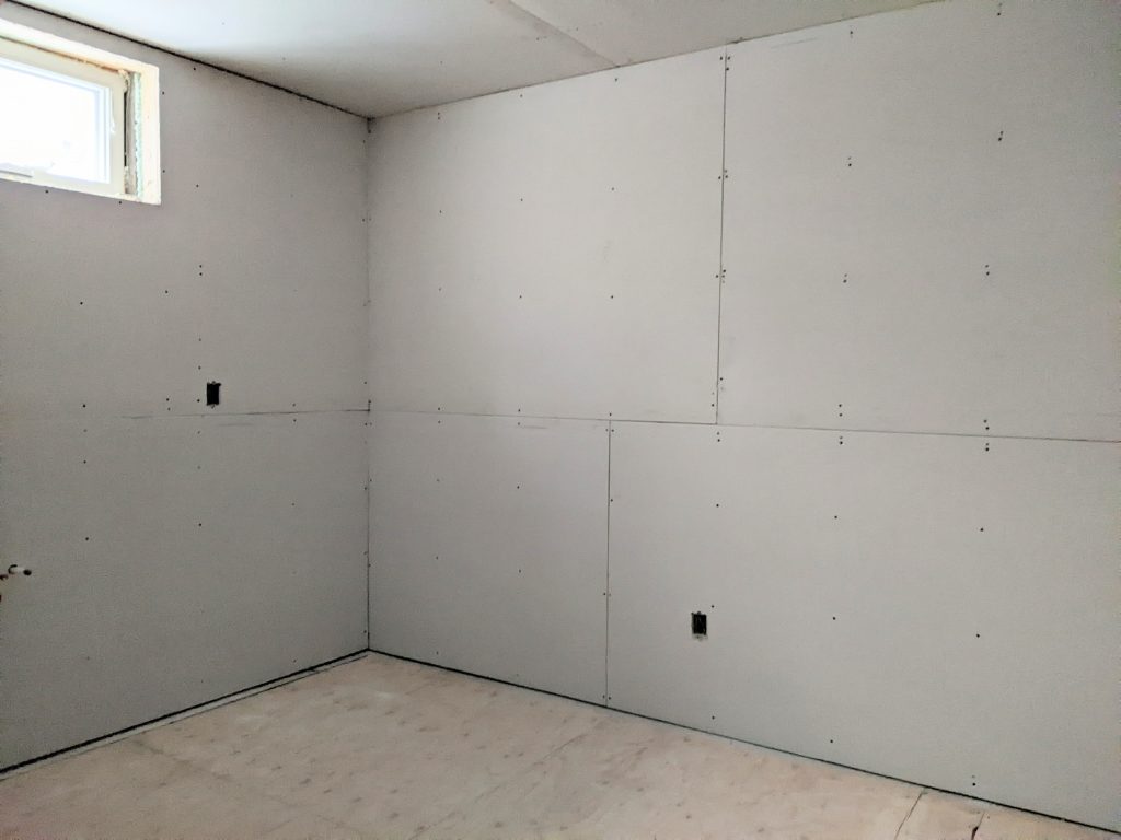 drywall going in basement bathroom laundry room makeover renovation remodel Montreal lifestyle fashion beauty blog