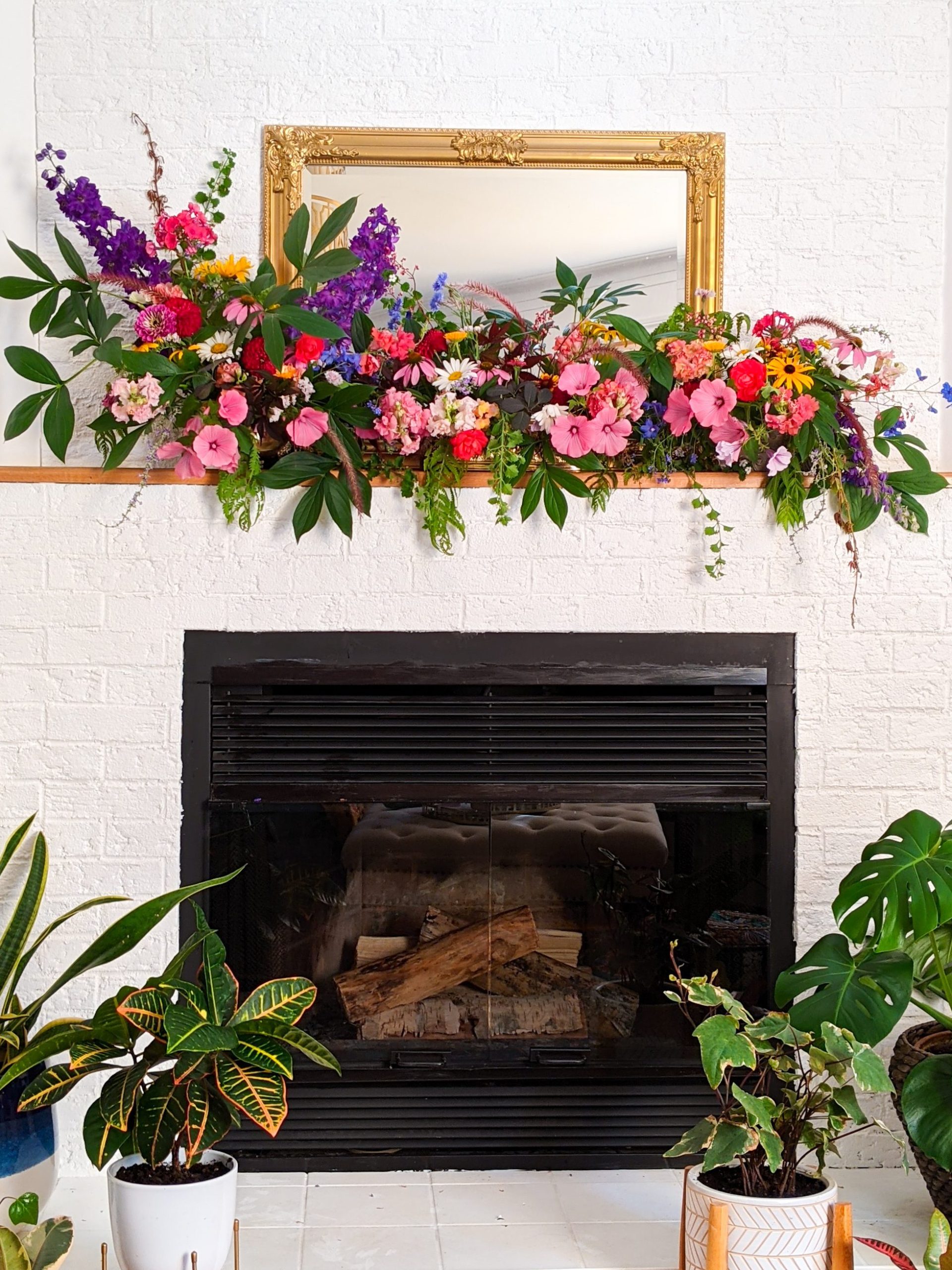 fireplace mantel garland DIY amateur floristry Montreal florist